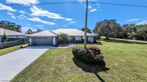 2519 W Kent Rd, Avon Park, FL 33825