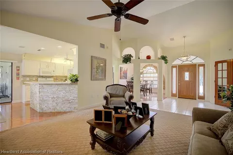 1109 Hammock Rd, Sebring, FL 33870 photo 5