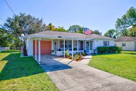 1623 Cedarbrook St, Lake Placid, FL 33852