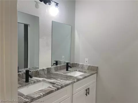 4224 Thunderbird Rd, Sebring, FL 33872 photo 8