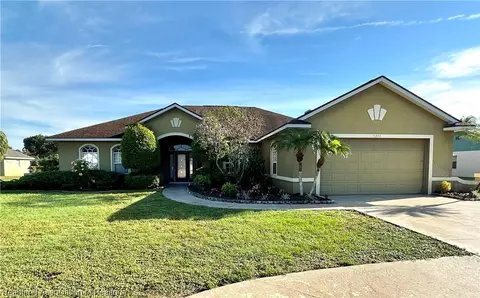 3201 Par Rd, Sebring, FL 33872