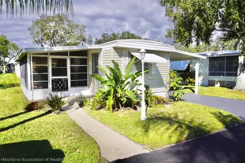 2735 Vine Ln, Sebring, FL 33870
