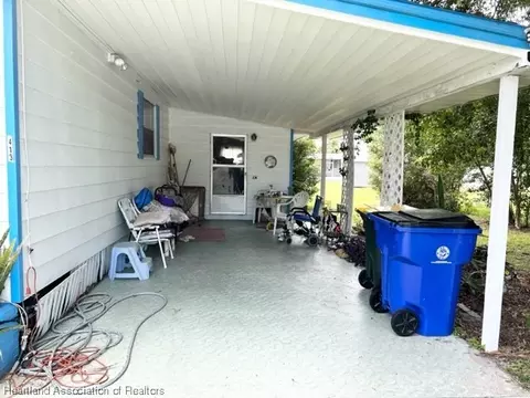 413 Pine Tree Ln, Sebring, FL 33872 photo 3