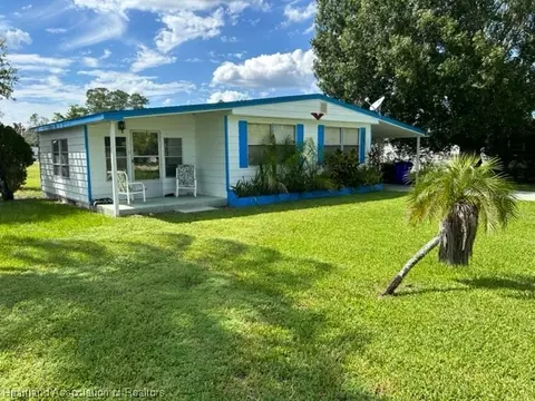 413 Pine Tree Ln, Sebring, FL 33872