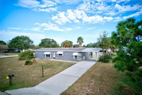 445 Hickory Ridge Dr, Sebring, FL 33876