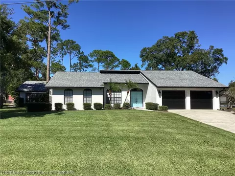 3101 Divot Rd, Sebring, FL 33872