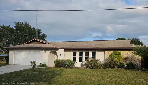 108 Autumn Ln, Lake Placid, FL 33852