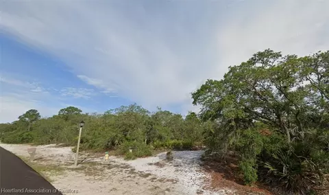 5733 Longbow Dr, Sebring, FL 33876 photo 3