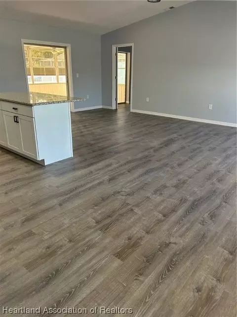 306 Jay Ave, Sebring, FL 33870 photo 7