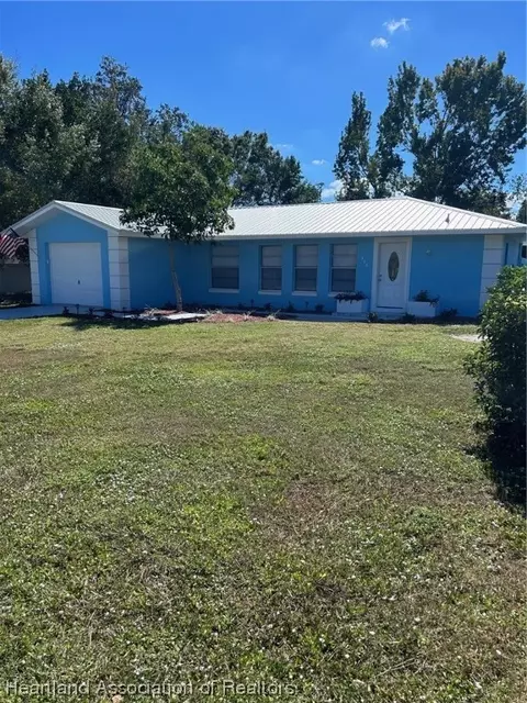 306 Jay Ave, Sebring, FL 33870