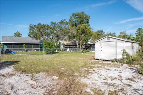 2516 Gresham St, Sebring, FL 33875 photo 5