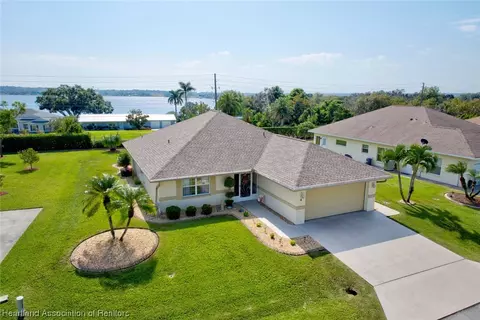 6 Rosewood Ct, Lake Placid, FL 33852