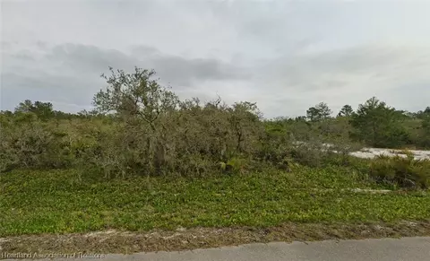 7308 Happyface St, Sebring, FL 33872