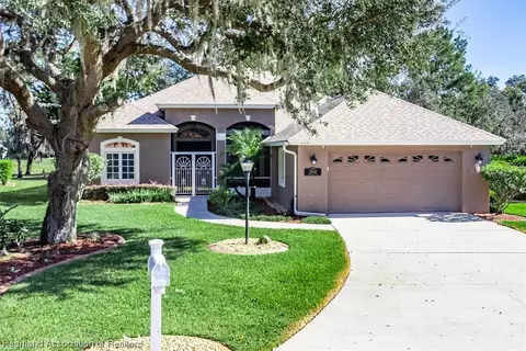 2832 Briarwood Ln, Sebring, FL 33875