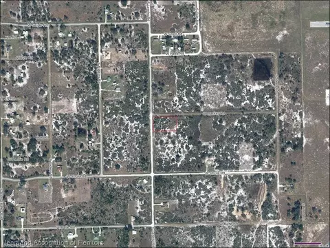 2257 W Mackey Rd, Avon Park, FL 33825 photo 4