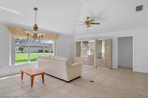 3625 Wynstone Dr, Sebring, FL 33875 photo 2