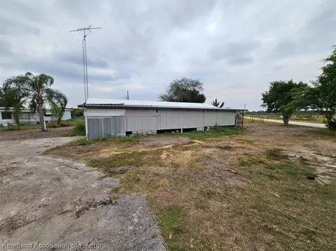 5413 Desoto Rd, Sebring, FL 33870 photo 2
