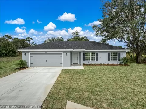 4516 Elite St, Sebring, FL 33872