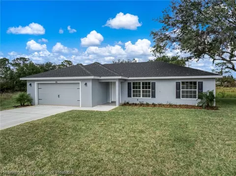 4516 Elite St, Sebring, FL 33872 photo 2