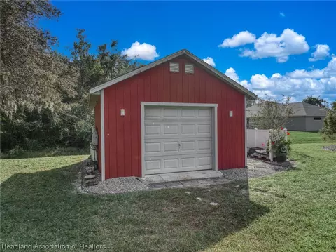 4331 Duffer Loop, Sebring, FL 33872 photo 10