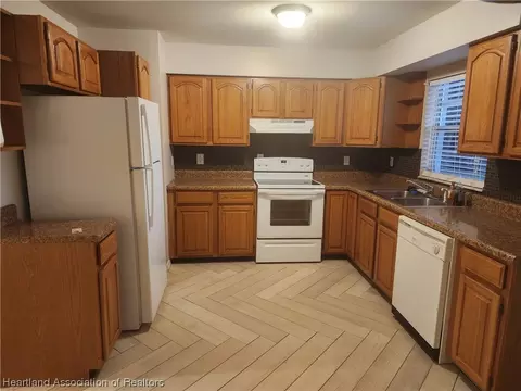 2729 King Dr, Sebring, FL 33870 photo 3
