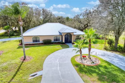 2905 W County Line Rd, Avon Park, FL 33825