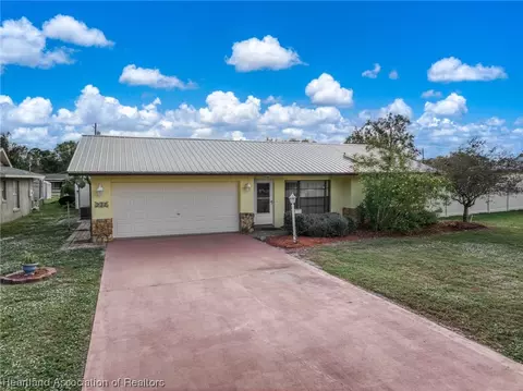 232 Kite Ave, Sebring, FL 33870
