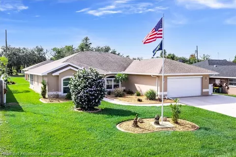 240 Tangerine Rd, Lake Placid, FL 33852