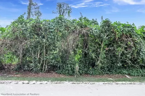 225 Howey Rd, Sebring, FL 33870 photo 2