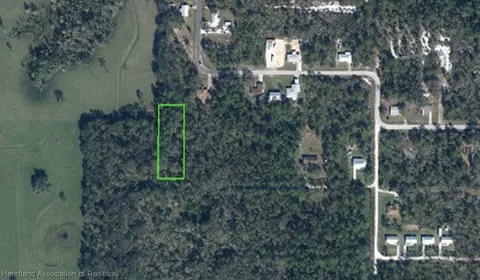 1328 Passion Flower St, Sebring, FL 33875
