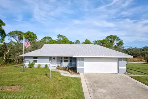 3201 Biris Ave, Lake Placid, FL 33852