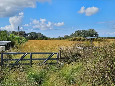310 Lott Grade Rd, Venus, FL 33960