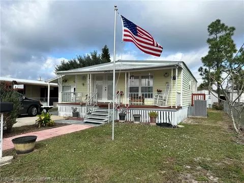 2423 San Luis Ave, Avon Park, FL 33825