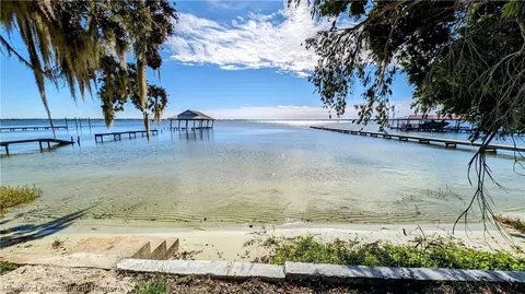 44 Lake Stearns Dr, Lake Placid, FL 33852
