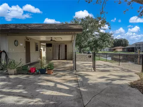 835 Shamrock Dr, Sebring, FL 33875 photo 25