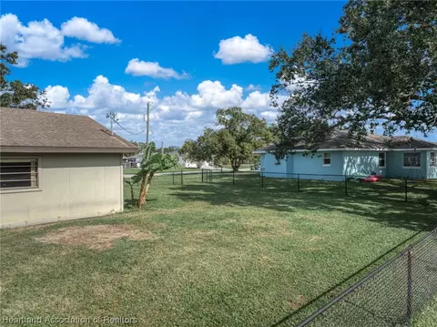 835 Shamrock Dr, Sebring, FL 33875 photo 35