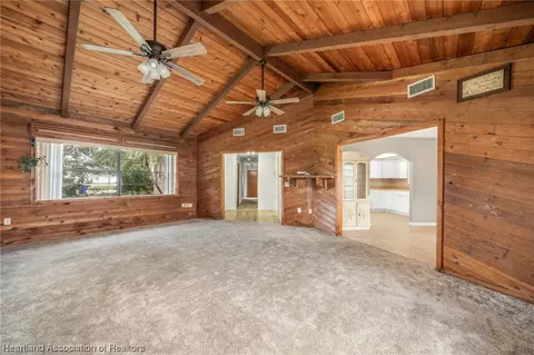 835 Shamrock Dr, Sebring, FL 33875 photo 5