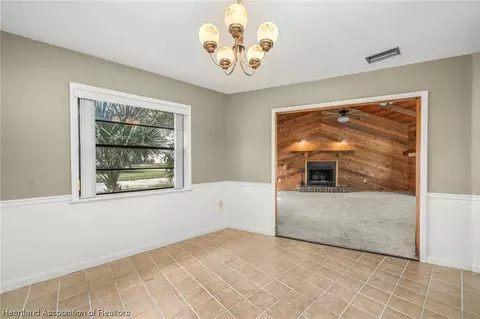 835 Shamrock Dr, Sebring, FL 33875 photo 7