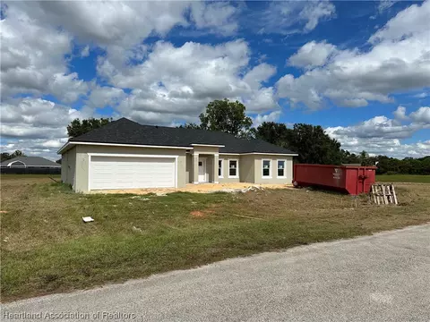 7101 Honeysuckle Dr, Sebring, FL 33876 photo 4
