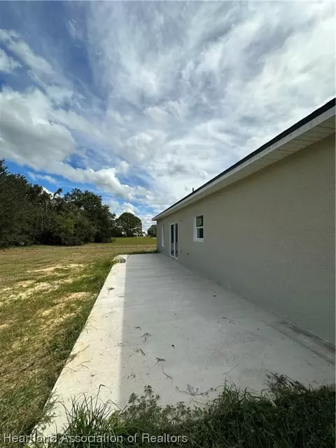 7101 Honeysuckle Dr, Sebring, FL 33876 photo 13