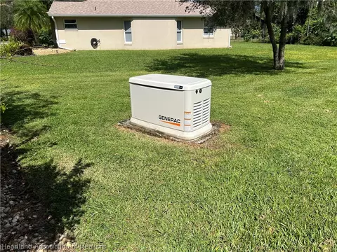 Exterior - 4515 Duffer Loop, Sebring, FL 33872 photo 5 of 10