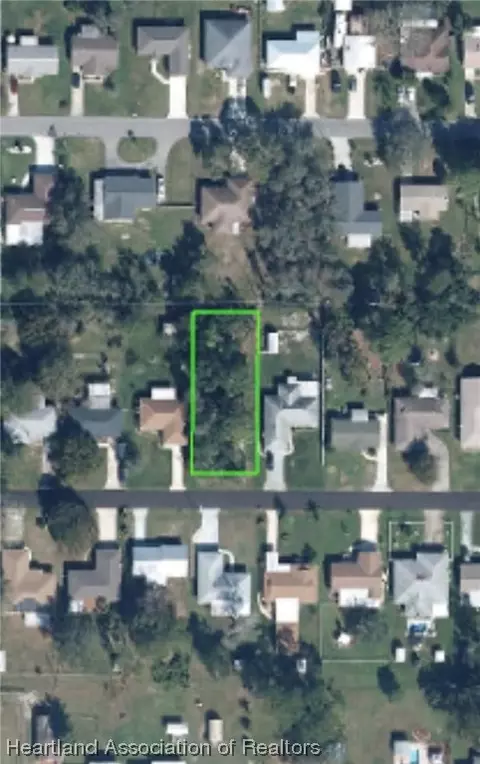 231 Quail Ave, Sebring, FL 33870