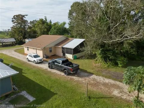 22 Peaceful Pl, Lorida, FL 33857 photo 10