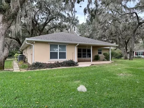 105 Morris Dr, Sebring, FL 33876 photo 6