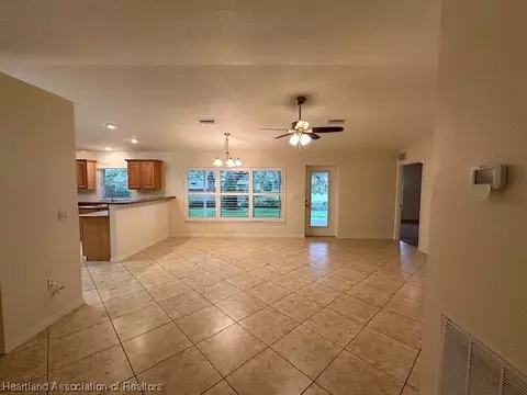 105 Morris Dr, Sebring, FL 33876 photo 24