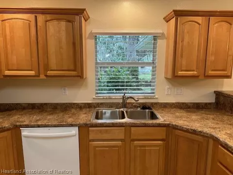 105 Morris Dr, Sebring, FL 33876 photo 28