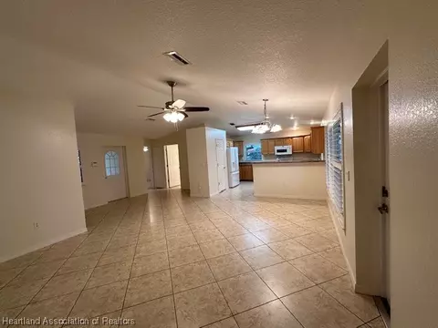 105 Morris Dr, Sebring, FL 33876 photo 26