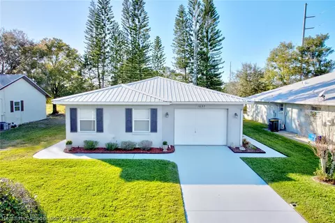 1637 Willow Run, Sebring, FL 33872