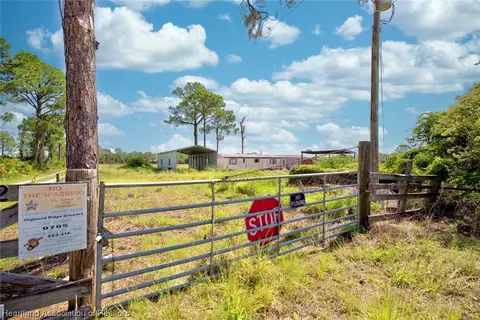 252 Nursery Rd, Sebring, FL 33875 photo 9