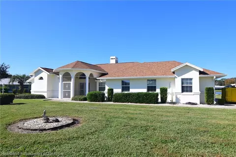 716 Cypress Ct, Sebring, FL 33876